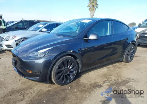 2024 Tesla Model Y Performance Dual Motor All-Wheel Drive from USA, damaged, VIN 7SAYGDEF8RF022204
